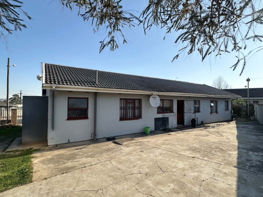 4 Bedroom Property for Sale in Mthata Eastern Cape